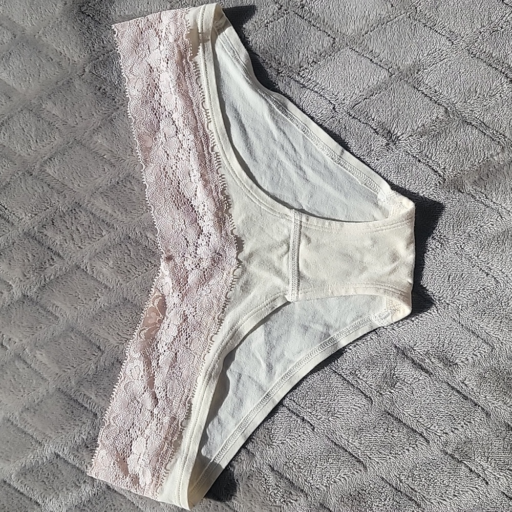 Victoria's Secret low rise lace hipster panties